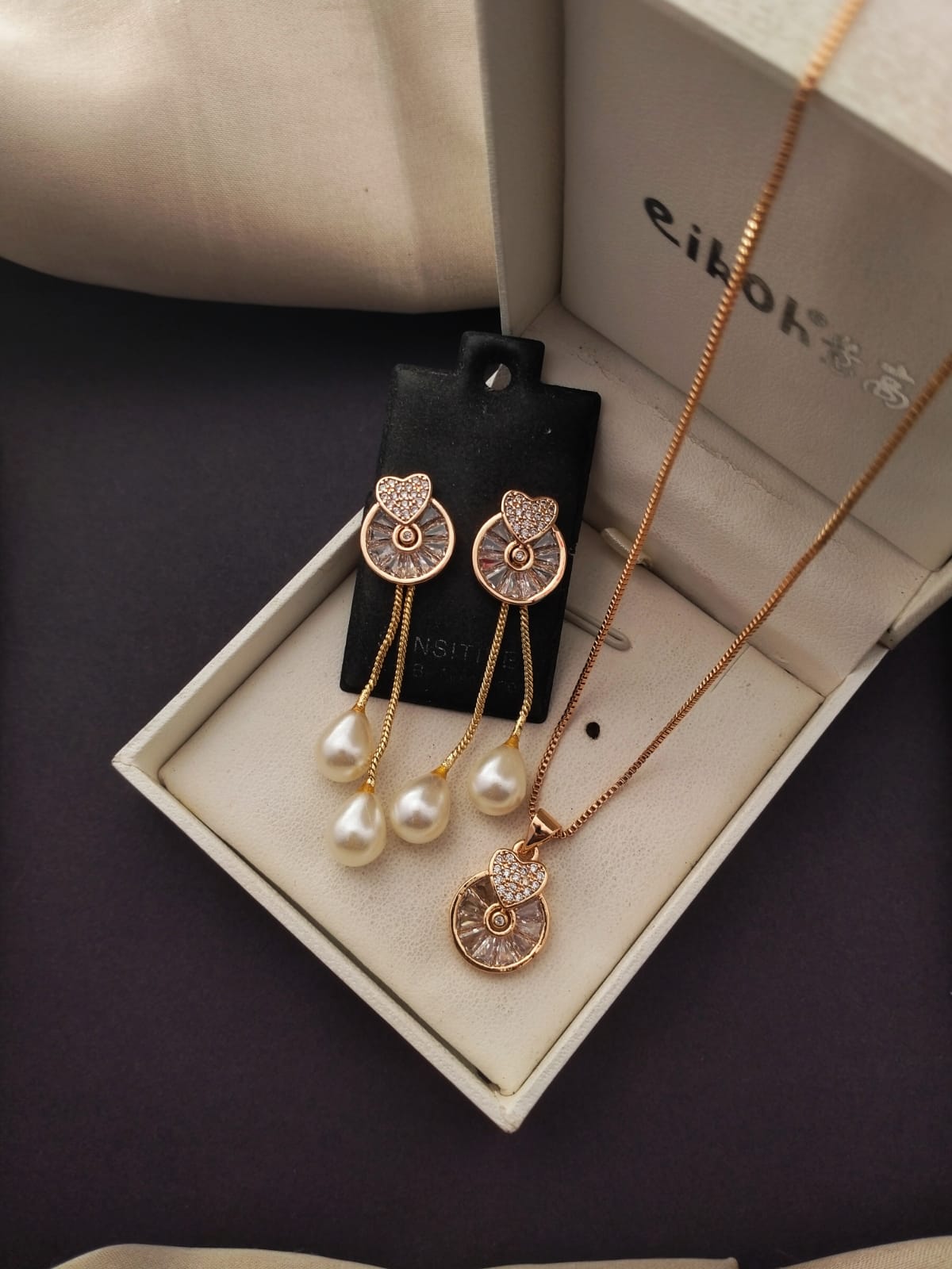 Gold Plated Best Quality Pendant Set